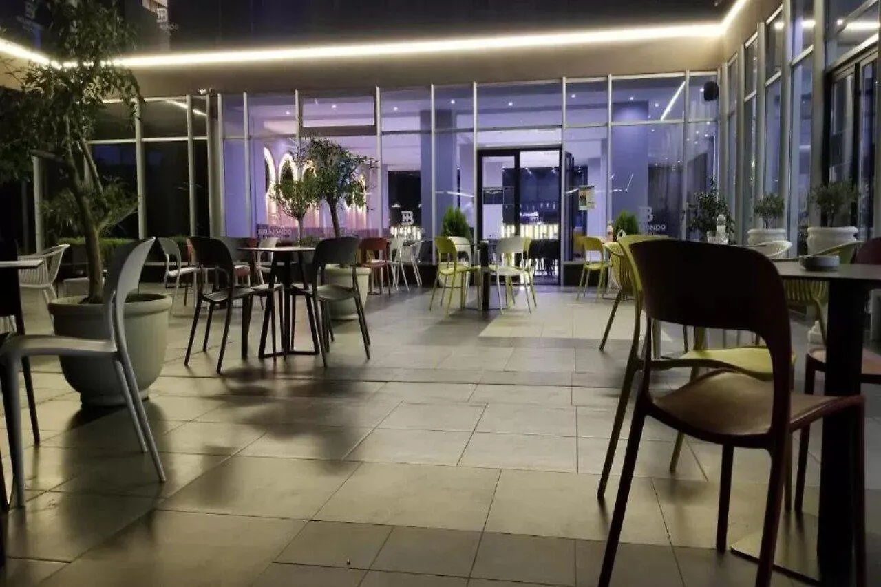 1 Bedroom Apartment With Fast Internet And Sea View Balcony In Durrës 0*,  Albania